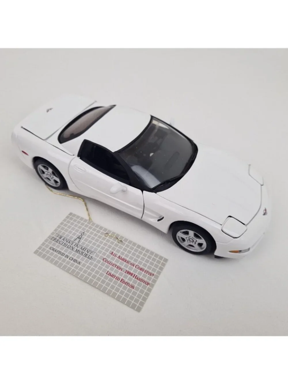 Franklin Mint 1:24 Diecast The Limited Edition All American Corvette #0065